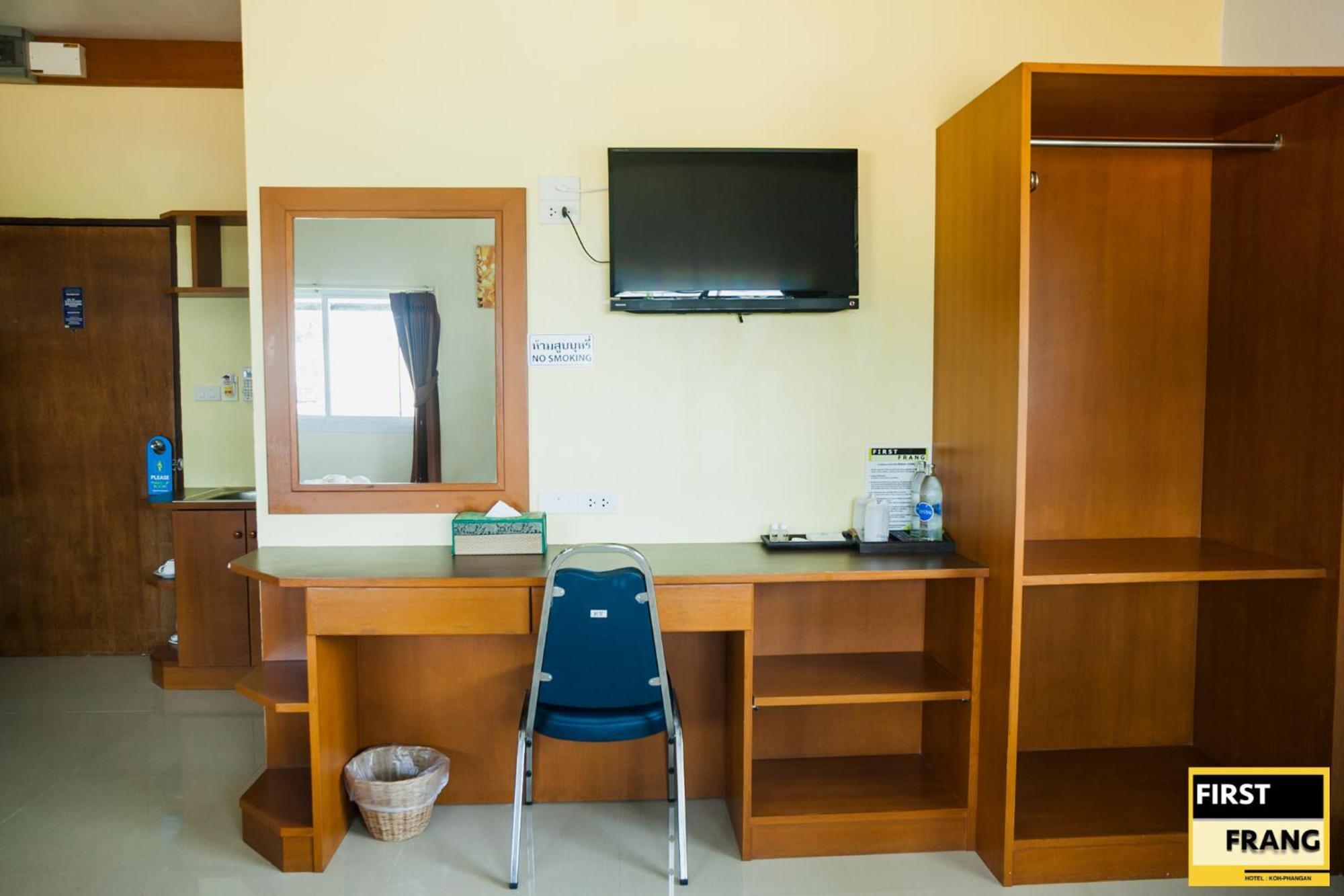 First And Frang Hotel - Koh Phangan Thongsala Ngoại thất bức ảnh